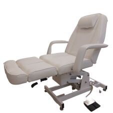 Pedikűr kezelőszék Kata